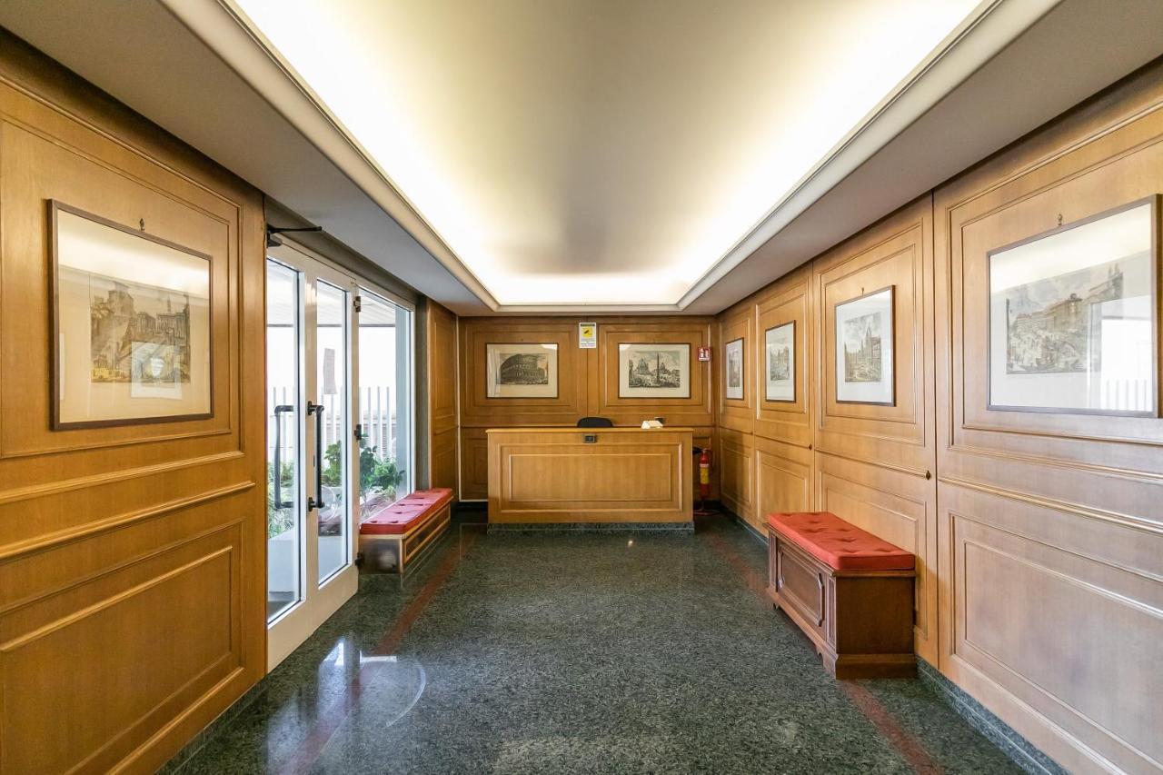 R.C. Giulio Cesare. Loft In Centro Vila Roma Exterior foto