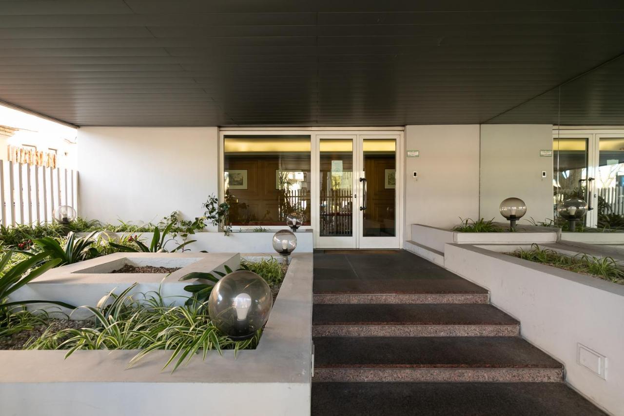 R.C. Giulio Cesare. Loft In Centro Vila Roma Exterior foto